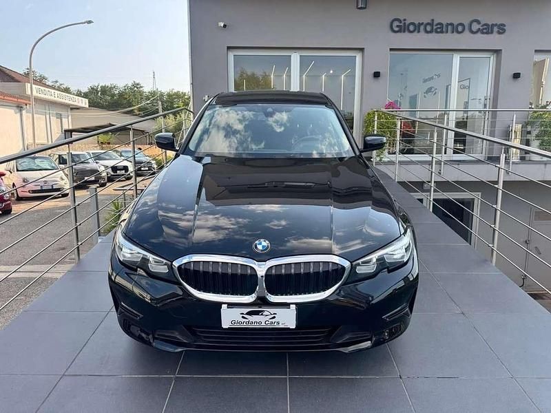 Usata BMW 318 Sport Line 150 CV (110 kW) 2020 Nero Berlina
