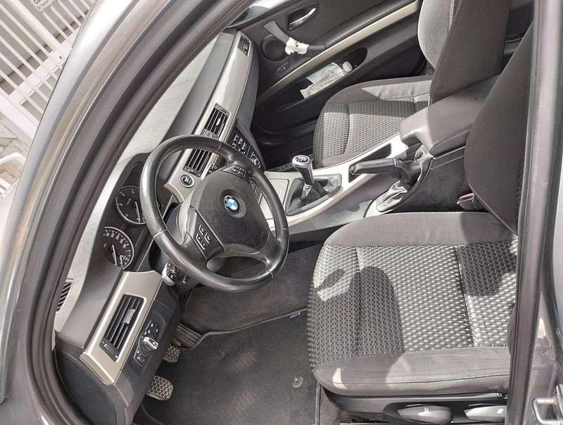 Usata BMW 318 143 CV (105 kW) 2012 Station wagon