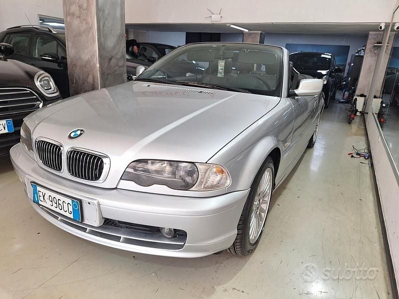Usata BMW 318 Cabriolet 143 CV (105 kW) 2002 Grigio Cabrio