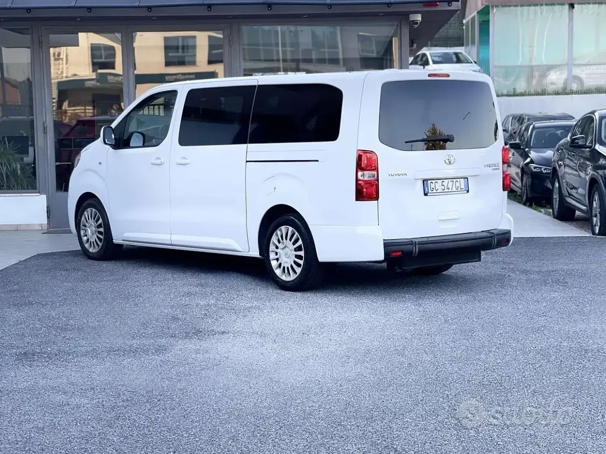 Usata Toyota Proace 150 CV (110 kW) 2020 Bianco Monovolume