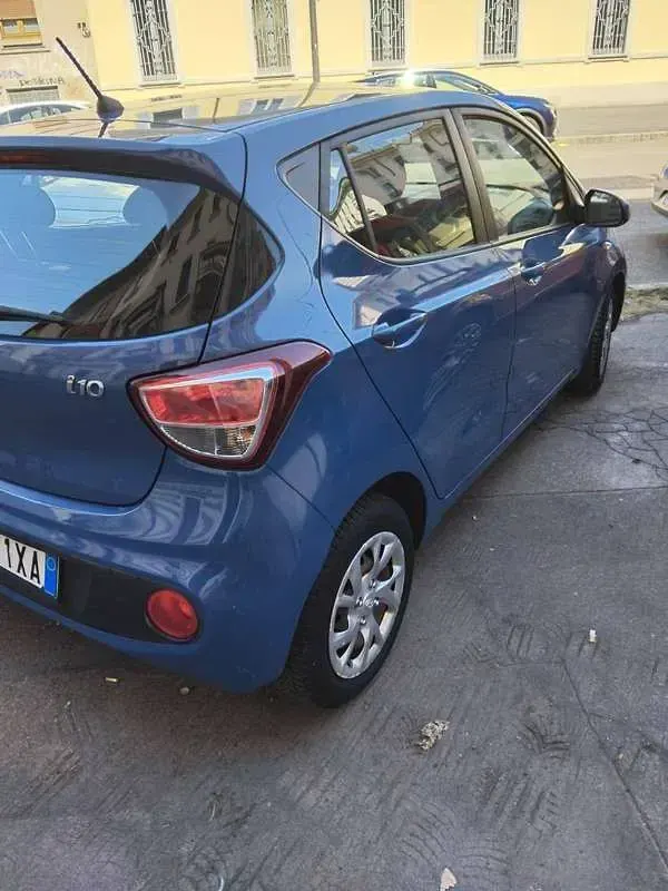 Usata Hyundai i10 Classic 67 CV (49 kW) 2017 Blu/azzurro Utilitaria