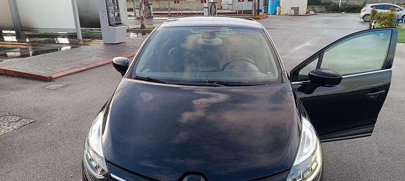 Usata Renault Clio IV Intens 90 CV (66 kW) 2018 Berlina