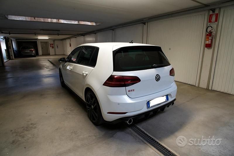 Usata VW Golf VII GTI 245 CV (180 kW) 2018 Bianco Berlina