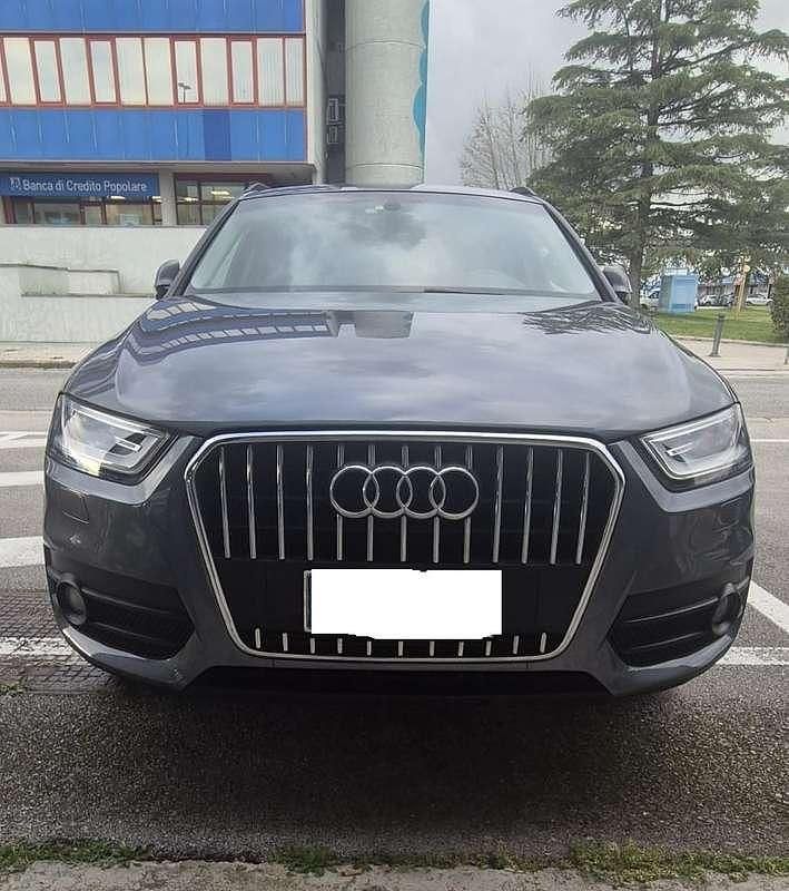 Usata Audi Q3 Advanced Plus 140 CV (102 kW) 2012 Grigio SUV
