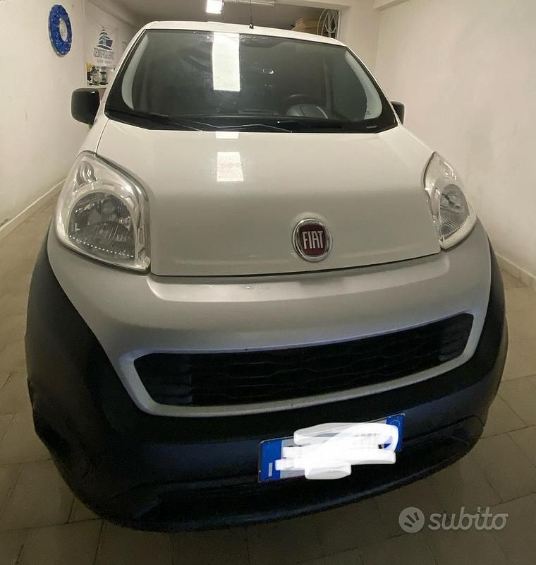 Bianco Usata 2019 Fiat Fiorino Monovolume | 6500 € (Ottimo prezzo) - Immagine 1/4