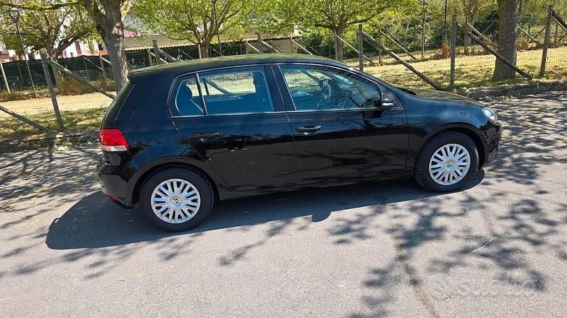 Occasion VW Golf VII Comfortline 105 ch (77 kW) 2012 Noir Berline