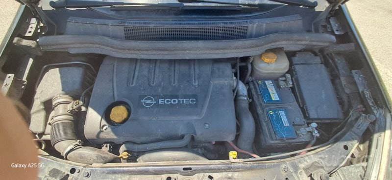 Usata Opel Zafira 2007 Nero Monovolume