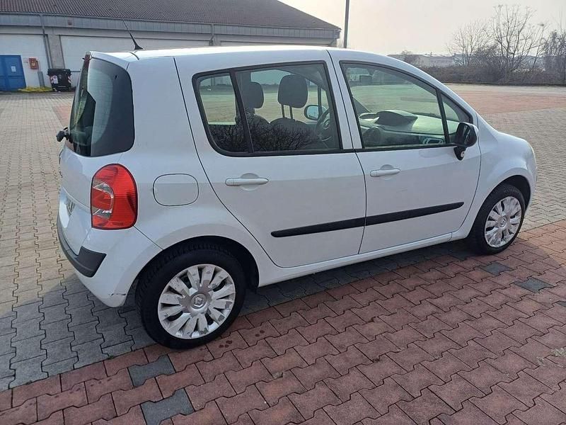 Usata Renault Modus 75 CV (55 kW) 2011 Other Monovolume