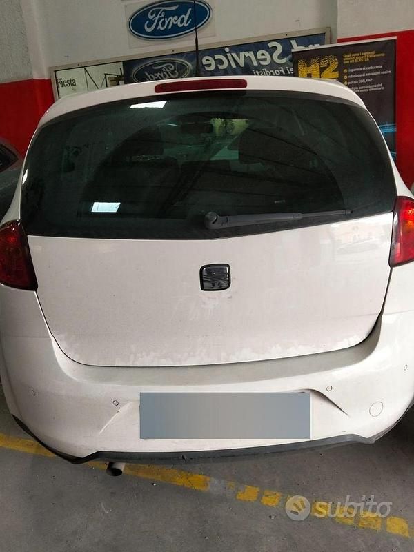 Usata Seat Altea 105 CV (77 kW) 2011 Bianco Monovolume