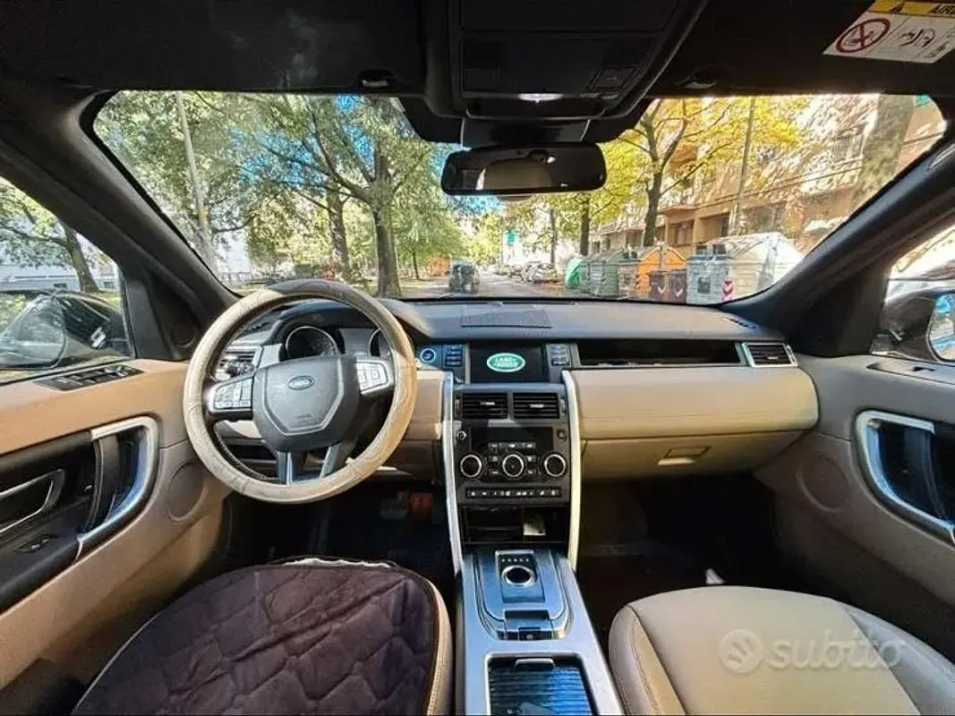 Usata Land Rover Discovery Sport HSE Luxury 150 CV (110 kW) 2018 Grigio SUV
