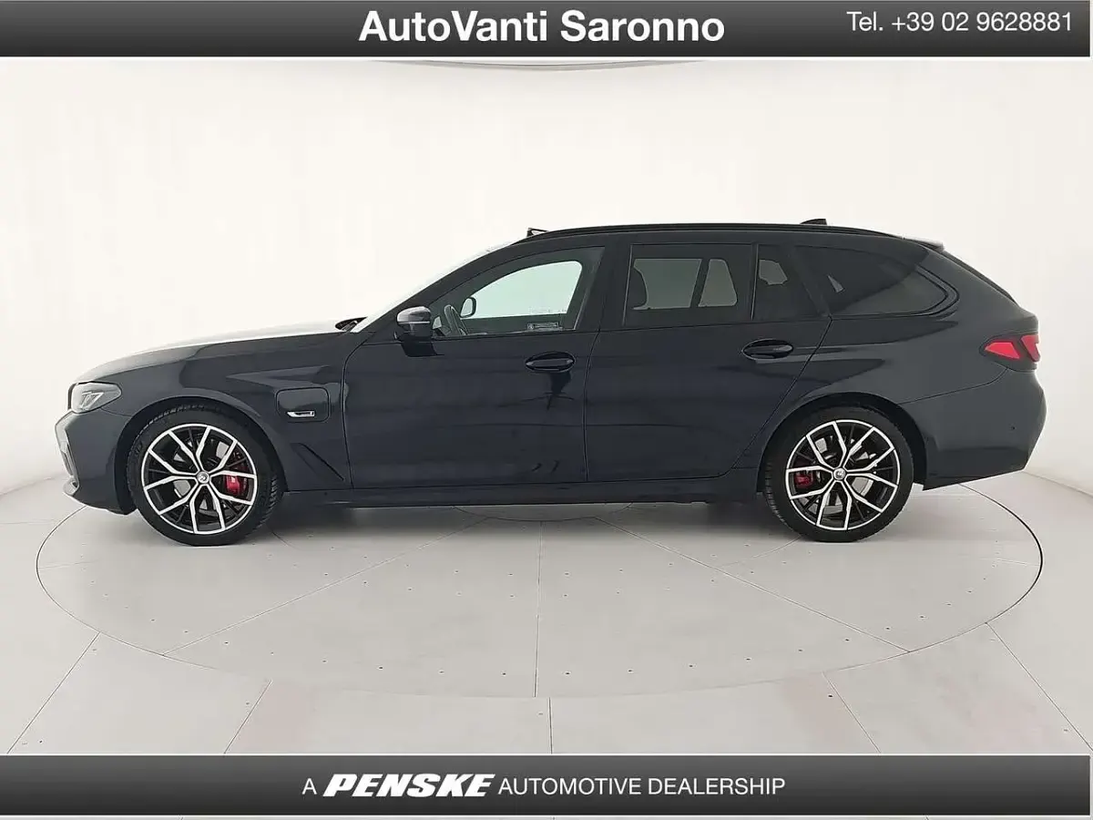 Usata BMW 530e M Sport 292 CV (214 kW) 2022 Nero Station wagon