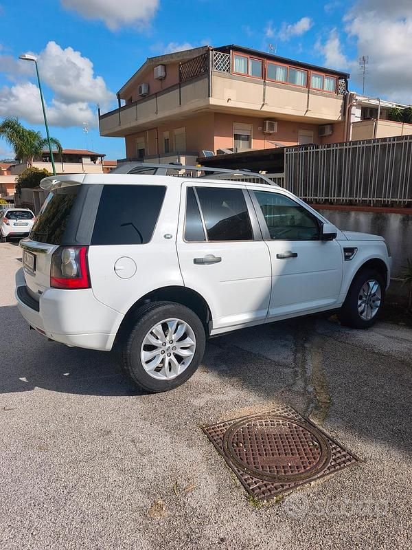 Usata Land Rover Freelander 2 2010 Bianco SUV