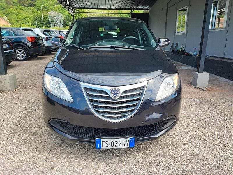 Usata Lancia Ypsilon S 95 CV (69 kW) 2013 Nero Utilitaria