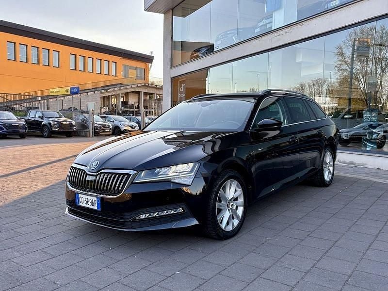 Usata Skoda Superb Executive 150 CV (110 kW) 2020 Nero Station wagon