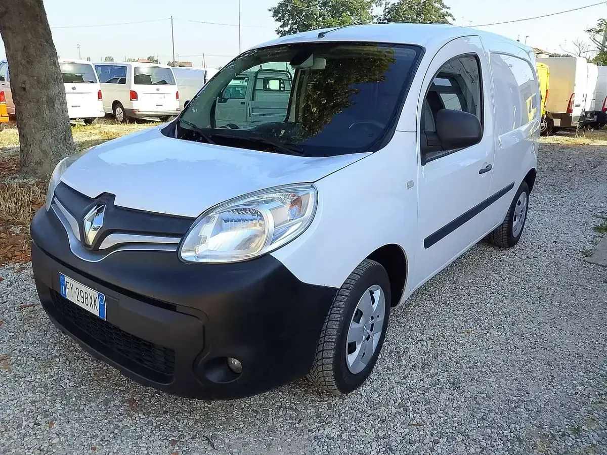 Usata Renault Kangoo 90 CV (66 kW) 2019 Bianco Monovolume