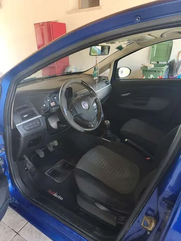 Usata Fiat Grande Punto Dynamic 75 CV (55 kW) 2007 Utilitaria