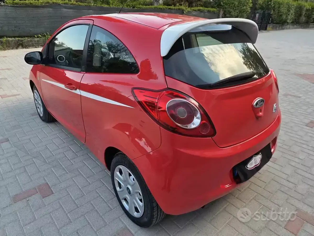 Usata Ford Ka 69 CV (50 kW) 2010 Rosso Utilitaria