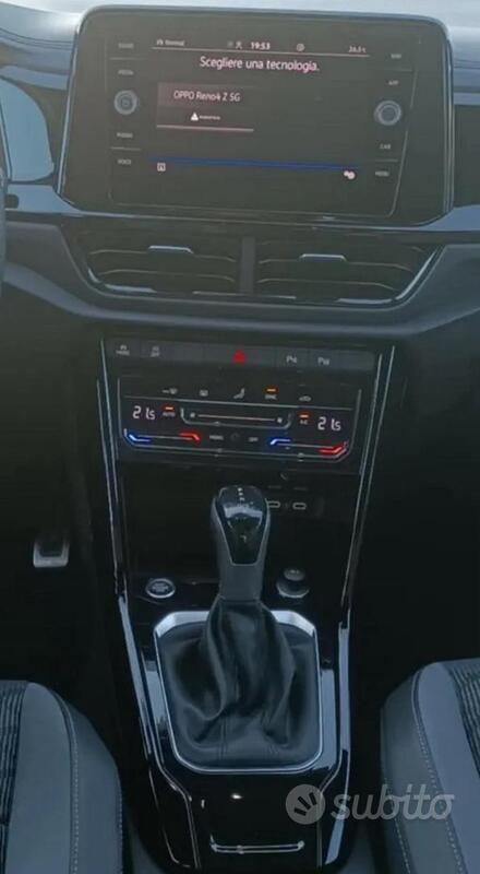 Usata VW T-Roc 150 CV (110 kW) 2023 Nero SUV