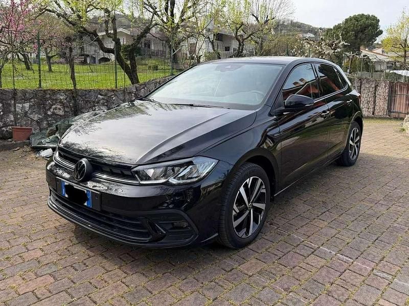 Usata VW Polo 95 CV (69 kW) 2022 Nero Utilitaria