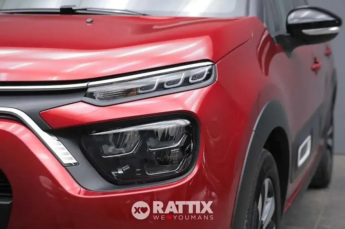 Usata Citroën C3 PureTech 110 CV (80 kW) 2024 Rosso Utilitaria