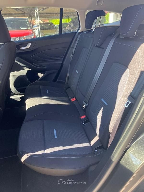 Usata Ford Focus Active X 125 CV (91 kW) 2023 Gray Station wagon