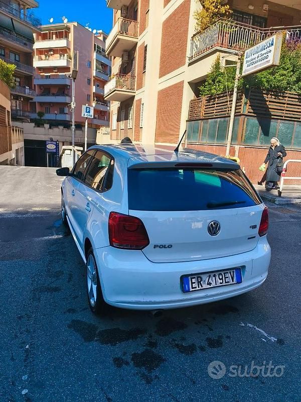 Usata VW Polo 82 CV (60 kW) 2013 Bianco Utilitaria