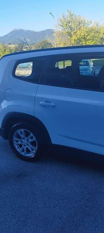 Usata Chevrolet Orlando LT 141 CV (103 kW) 2012 Bianco Monovolume