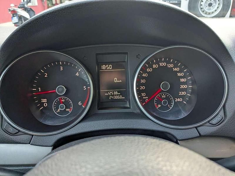 Usata VW Golf VI Highline 110 CV (80 kW) 2009 Grigio Utilitaria