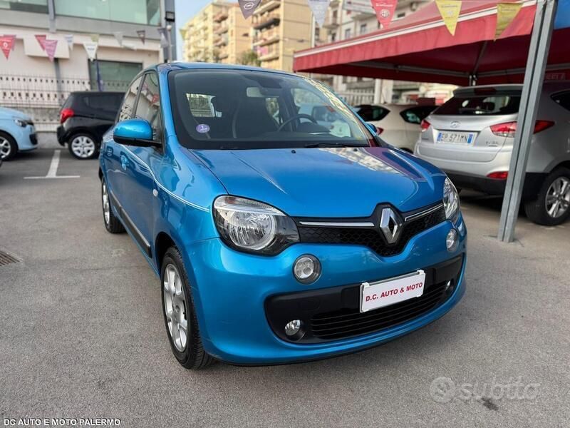 Usata Renault Twingo 69 CV (50 kW) 2015 Blu Utilitaria