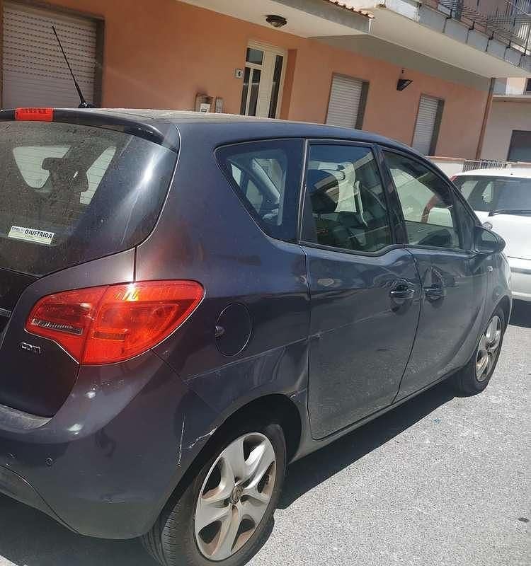 Usata Opel Meriva S 95 CV (69 kW) 2015 Grigio Monovolume