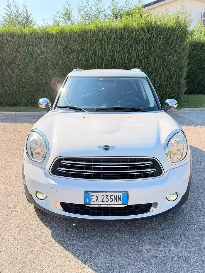 Usata Mini Countryman 90 CV (66 kW) 2015 Bianco SUV
