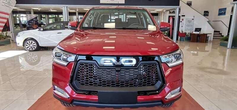 Usata EVO Cross 4 136 CV (100 kW) 2024 Varie colorazioni disponibili Pick-up