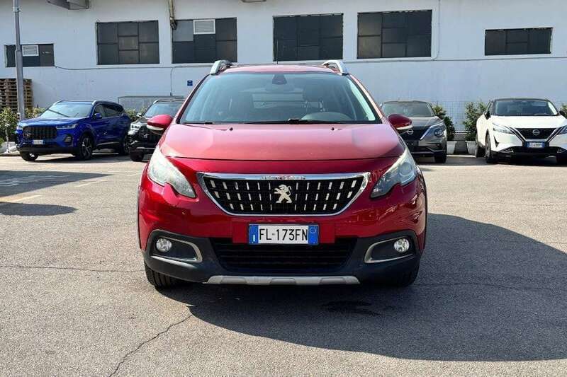 Usata Peugeot 2008 Allure 99 CV (72 kW) 2017 Rosso SUV