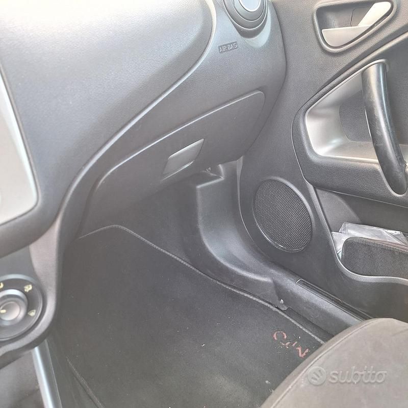 Usado Alfa Romeo MiTo 95 CV (69 kW) 2011 Negro Utilitario