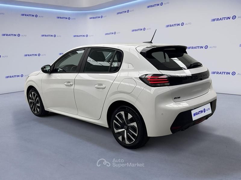 Brugt Peugeot 208 Style 75 HK (55 kW) 2024 Sølv Hatchback