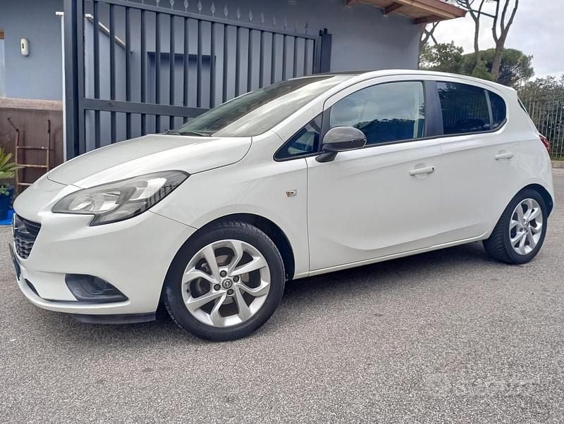 Usata Opel Corsa 90 CV (66 kW) 2016 Bianco Utilitaria