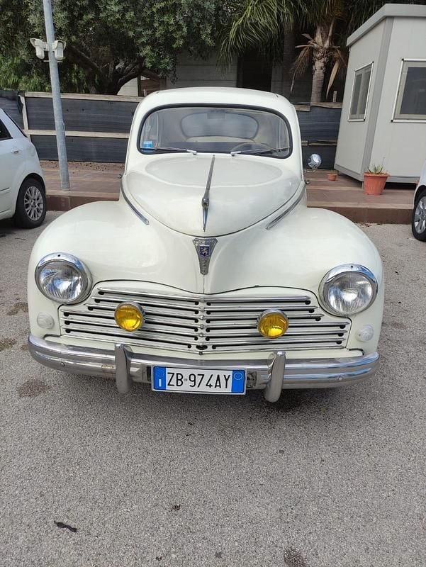 Usata Peugeot 203 44 CV (32 kW) 1955 Bianco Berlina