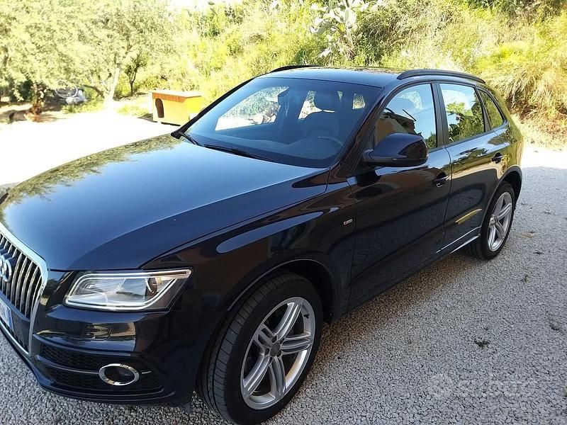 Usata Audi Q5 S-Line 150 CV (110 kW) 2014 Blu SUV