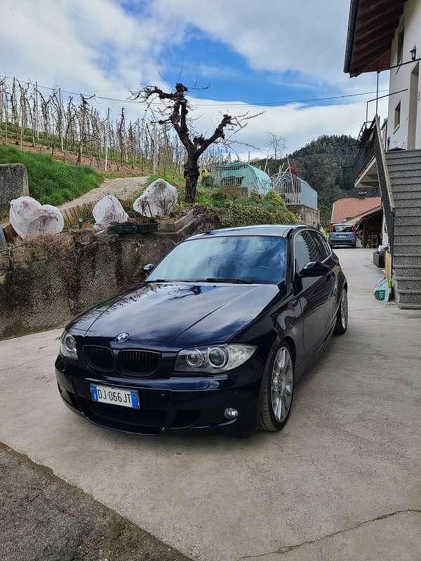 Usata BMW 120 Sport Line 163 CV (119 kW) 2007 Nero Utilitaria