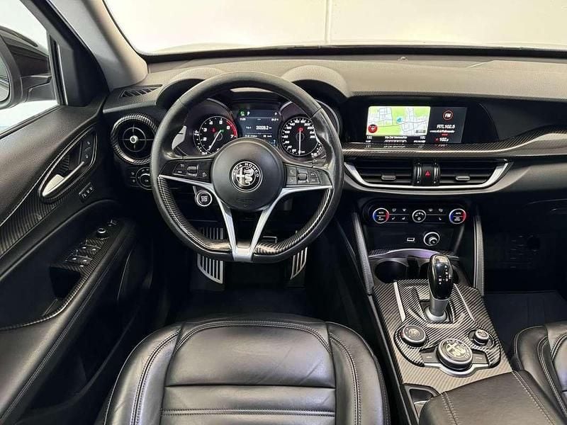 Usata Alfa Romeo Stelvio Super 280 CV (205 kW) 2017 Grigio SUV