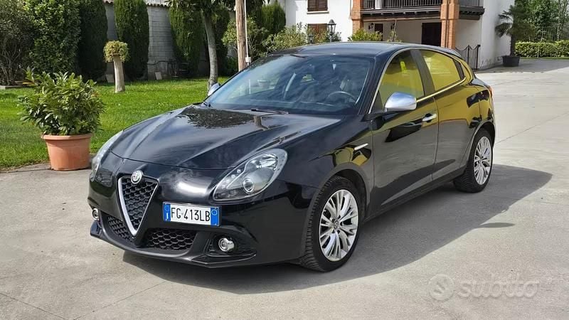 Usata Alfa Romeo Giulietta 120 CV (88 kW) 2016 Nero Utilitaria