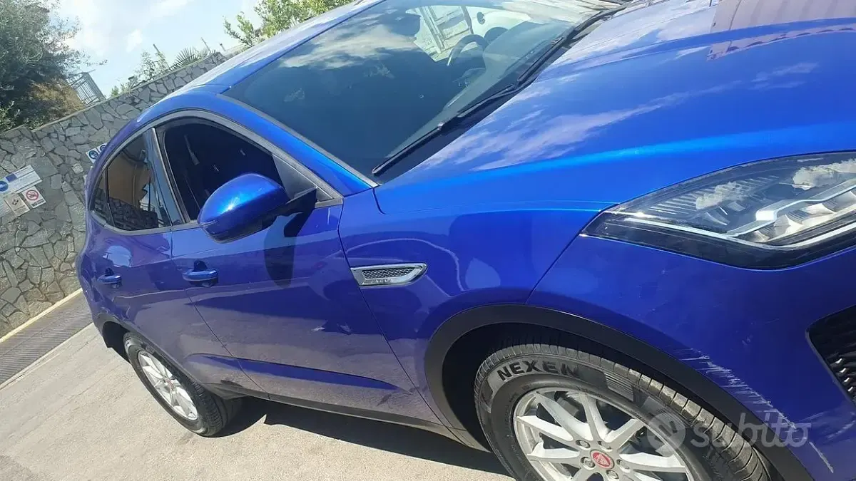 Usata Jaguar E-Pace 150 CV (110 kW) 2018 Blu SUV