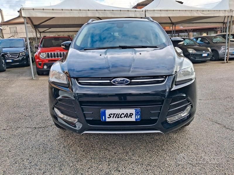 Usata Ford Kuga Titanium 140 CV (102 kW) 2013 Nero SUV