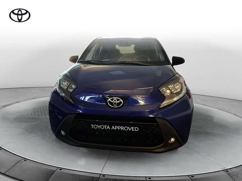 Usata Toyota Aygo X Trend 72 CV (52 kW) 2023 Blu SUV