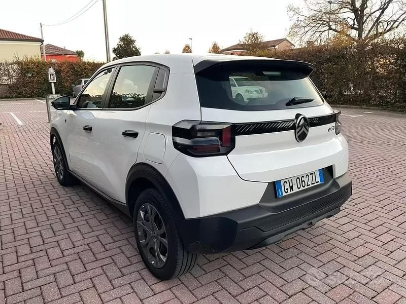 Usata Citroën e-C3 52 kW (72 CV) 2024 Bianco Berlina