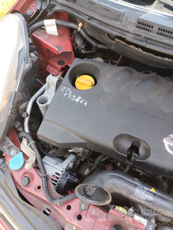 Usata Nissan Micra 2004 Rosso Utilitaria