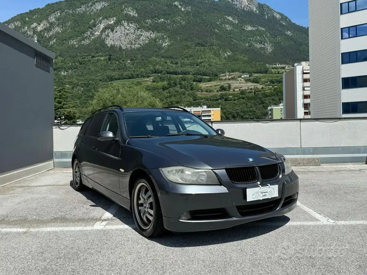 Usata BMW 320 163 CV (119 kW) 2007 Grigio Berlina