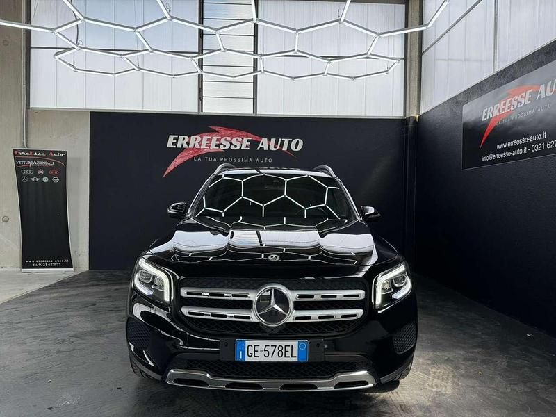 Usata Mercedes GLB200 150 CV (110 kW) 2021 Nero SUV
