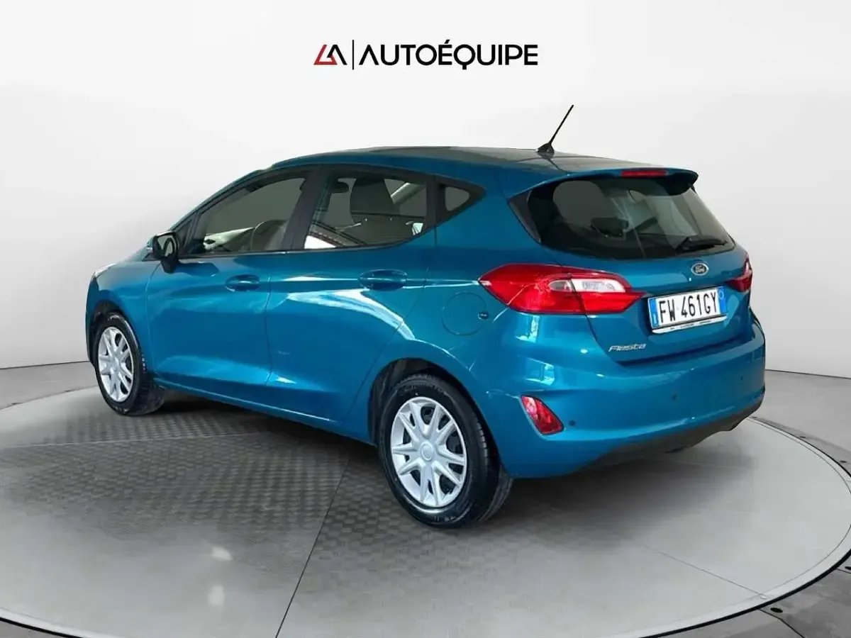 Usata Ford Fiesta 86 CV (63 kW) 2019 Blu/azzurro Utilitaria