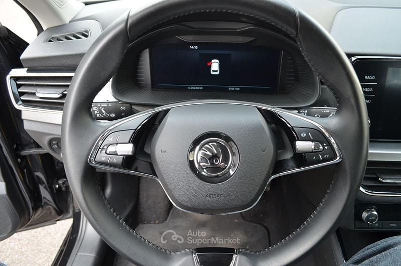 Usata Skoda Kamiq 150 CV (110 kW) 2023 Nero SUV